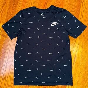 Nike Men’s Logo Print Black T-Shirt Medium
